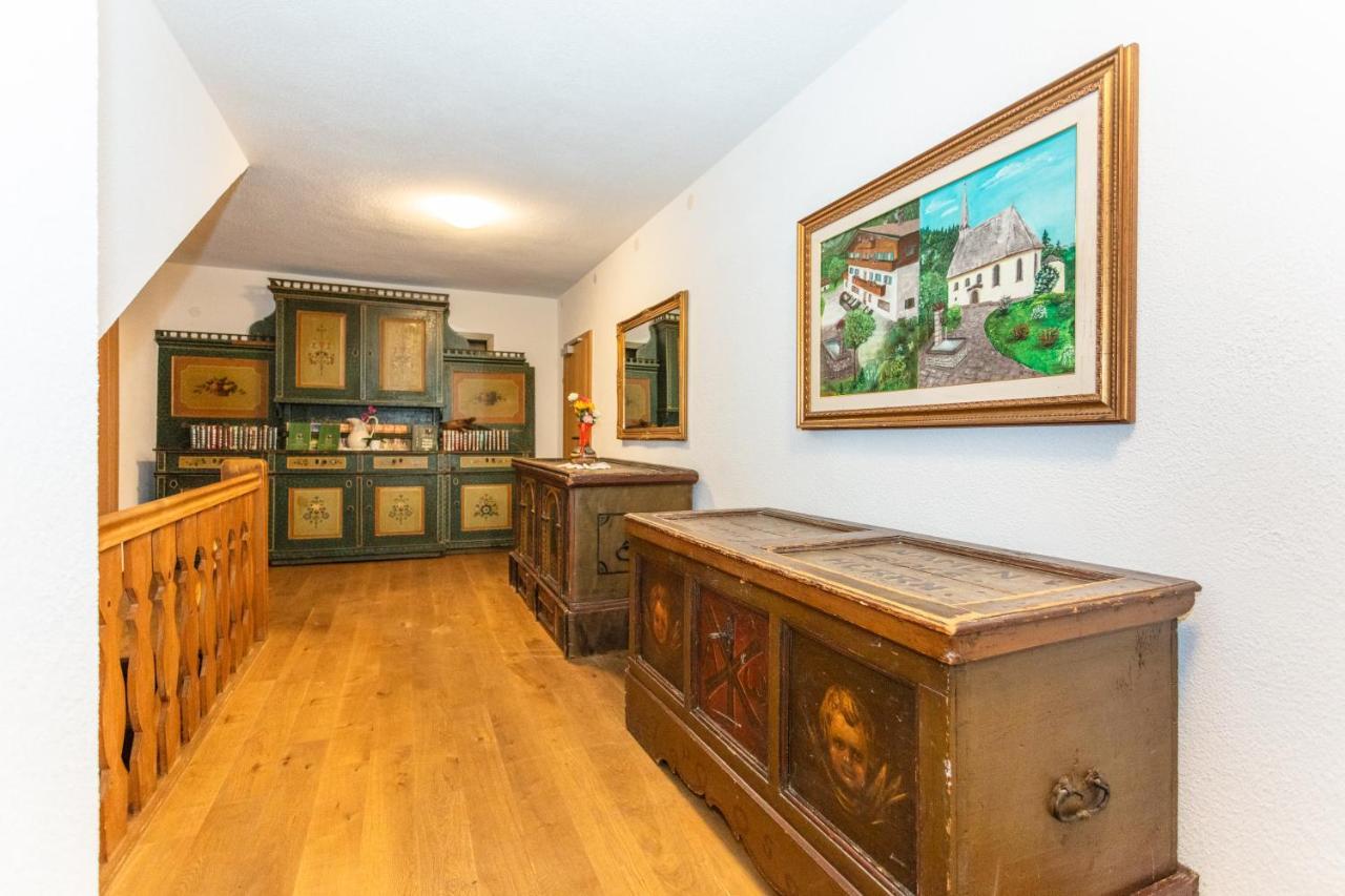 Gasthof St. Adolari Otel Sankt Ulrich am Pillersee Dış mekan fotoğraf
