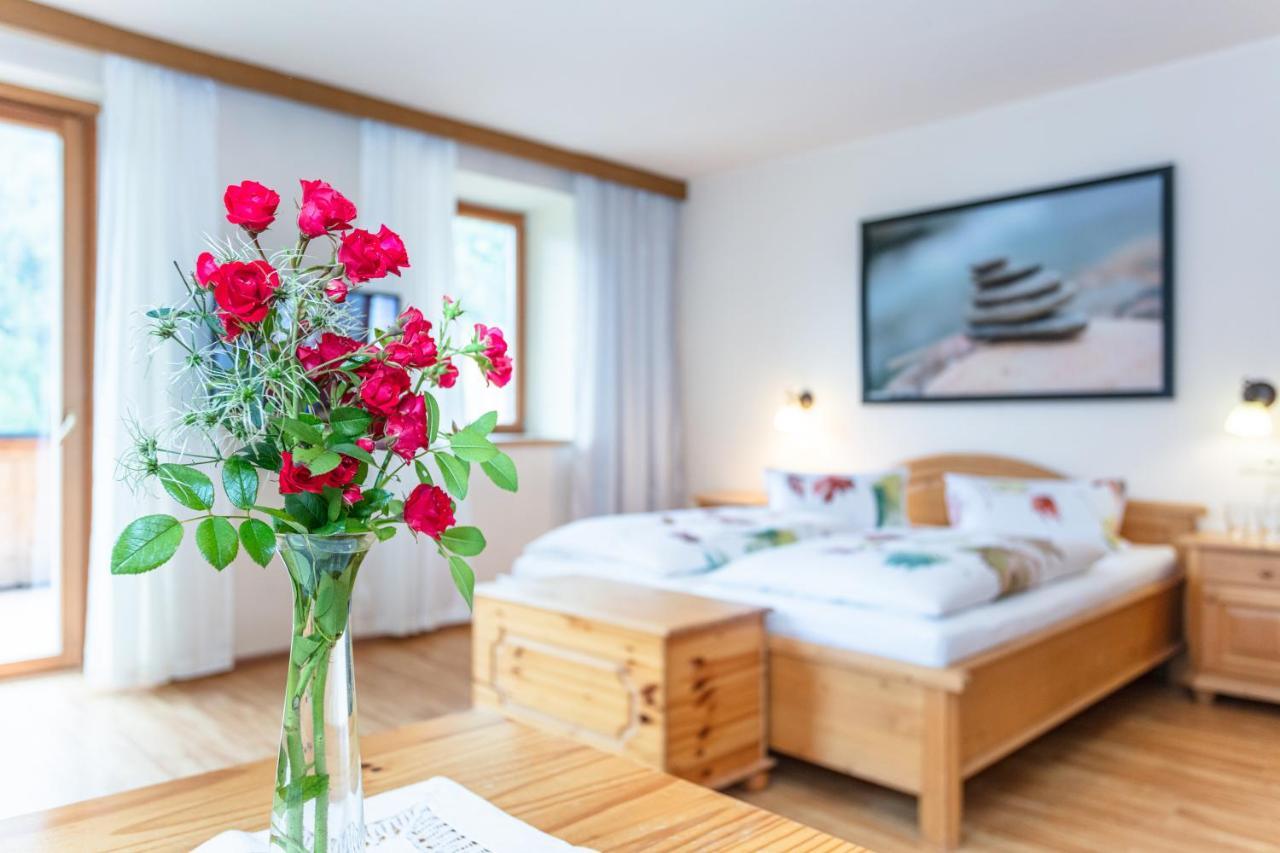 Gasthof St. Adolari Otel Sankt Ulrich am Pillersee Dış mekan fotoğraf