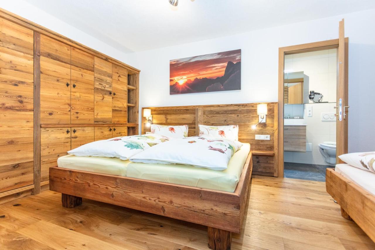 Gasthof St. Adolari Otel Sankt Ulrich am Pillersee Dış mekan fotoğraf