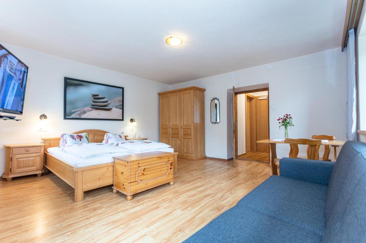 Gasthof St. Adolari Otel Sankt Ulrich am Pillersee Dış mekan fotoğraf